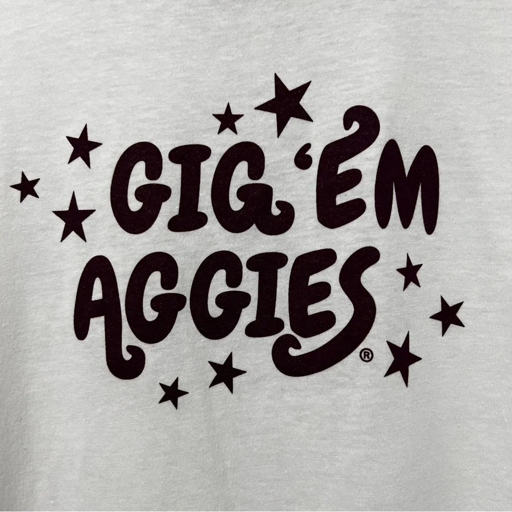 Camp Collection NWT Texas A&M Women's Gig Em Aggies Raglan Tee Size M - Picture 3 of 10